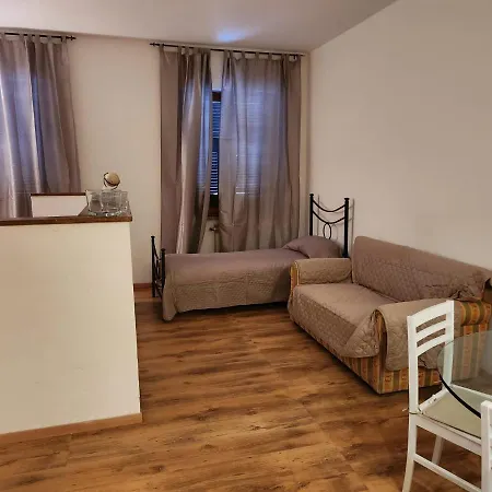 Your Outlet 6 * Серравалле-Скривия