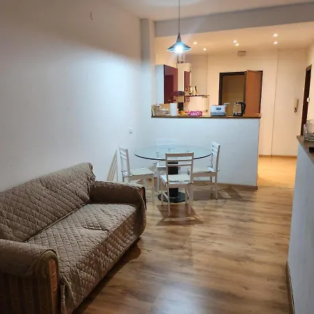 Your Outlet 6 * Серравалле-Скривия